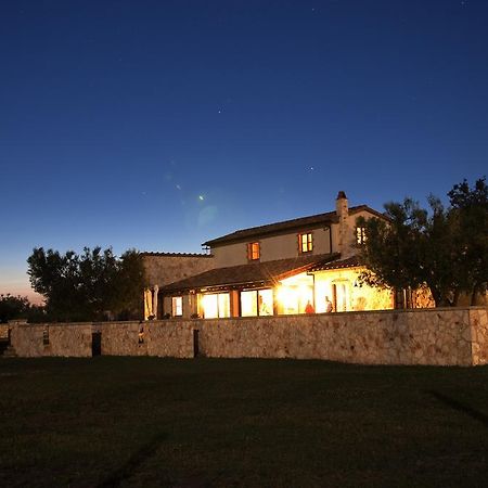 טרקיניה Agriturismo Lupo Cerrino מראה חיצוני תמונה