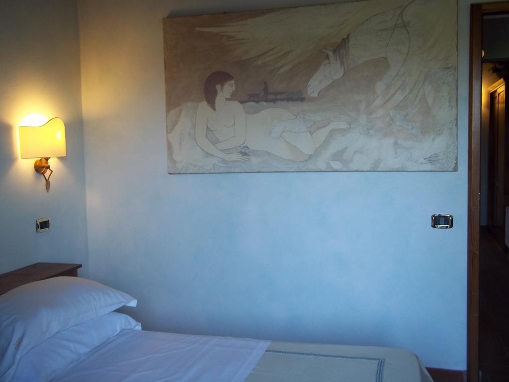 טרקיניה Agriturismo Lupo Cerrino חדר תמונה